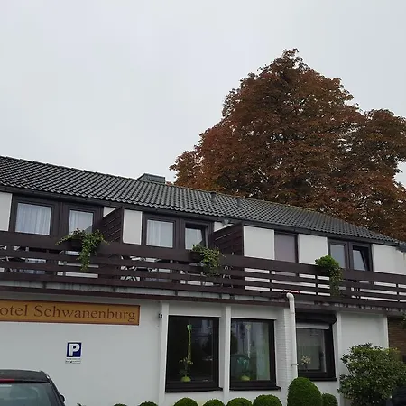 Schwanenburg 3*