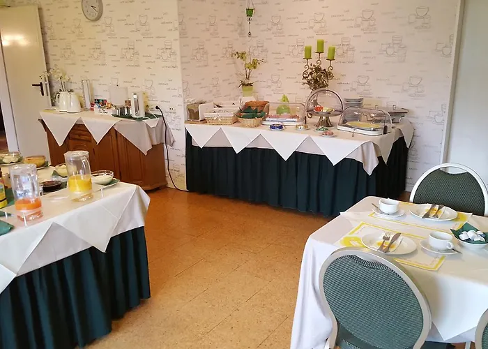 Schwanenburg 3* Kleve